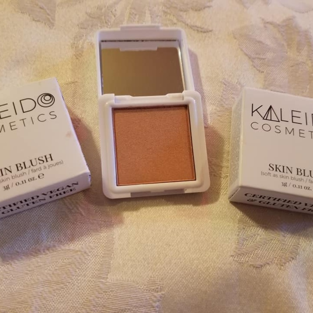 Kaleido Skin Blush x2 Prom Queen
